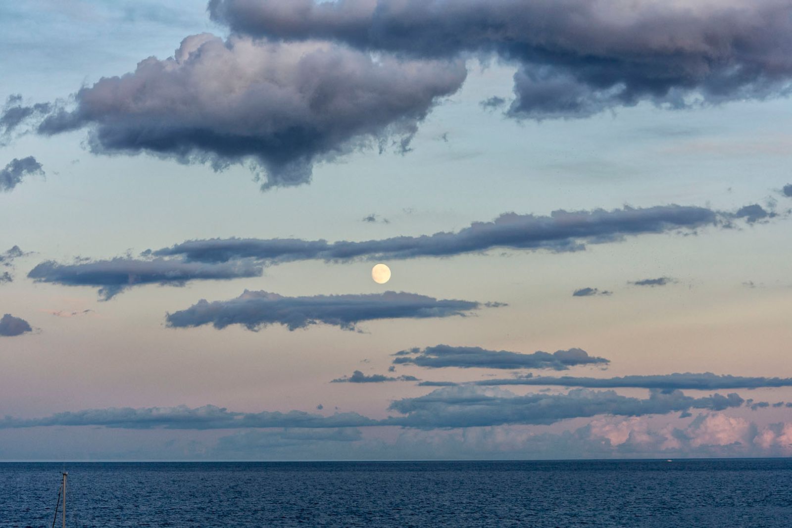 Full moon — fotografia 11 di Francesco Loliva