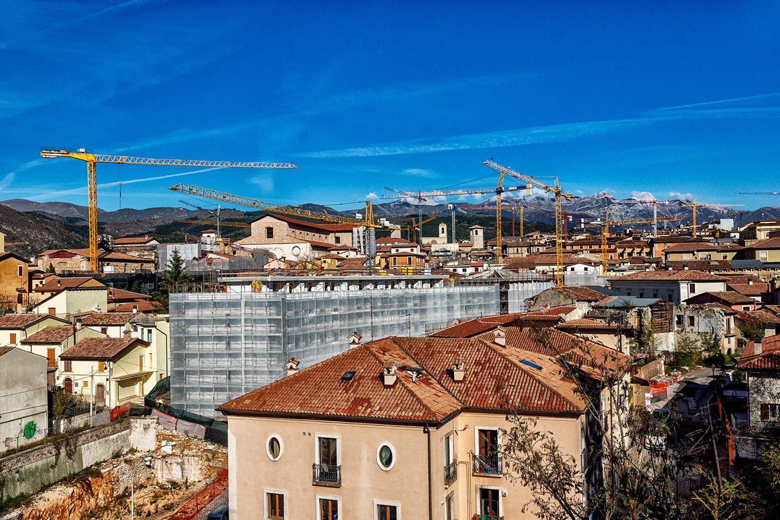 L'AQUILA 10 ANNI DOPO — fotografia 89 di Francesco Loliva
