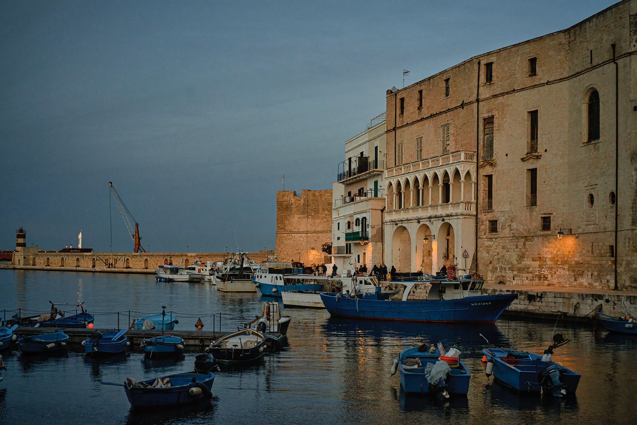 TRAMONTO AL PORTO - MONOPOLI