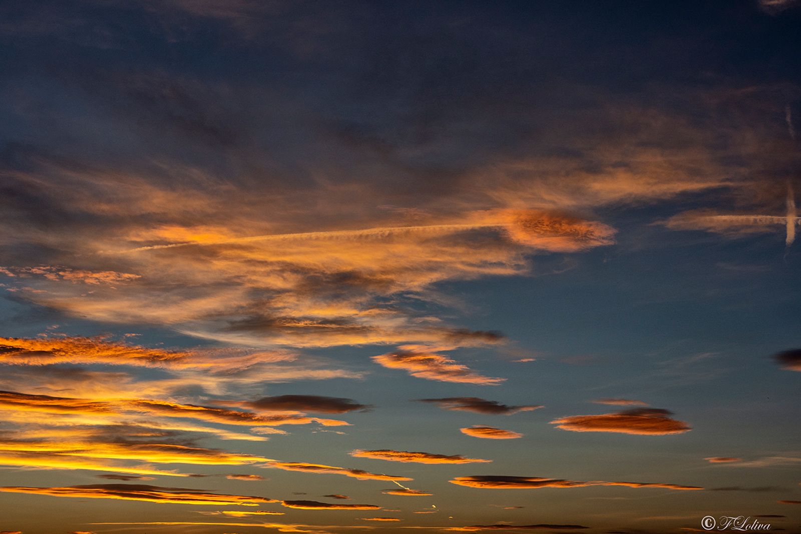 Non sempre le nuvole offuscano il cielo: a volte lo illuminano. (Elsa Morante)