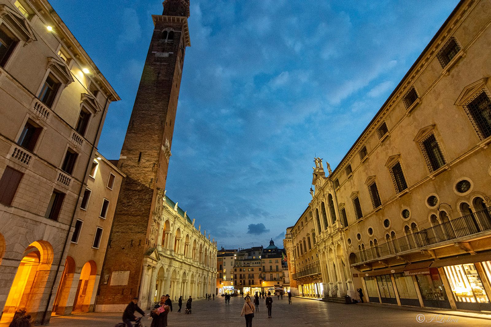 VICENZA 2019 — fotografia 33 di Francesco Loliva