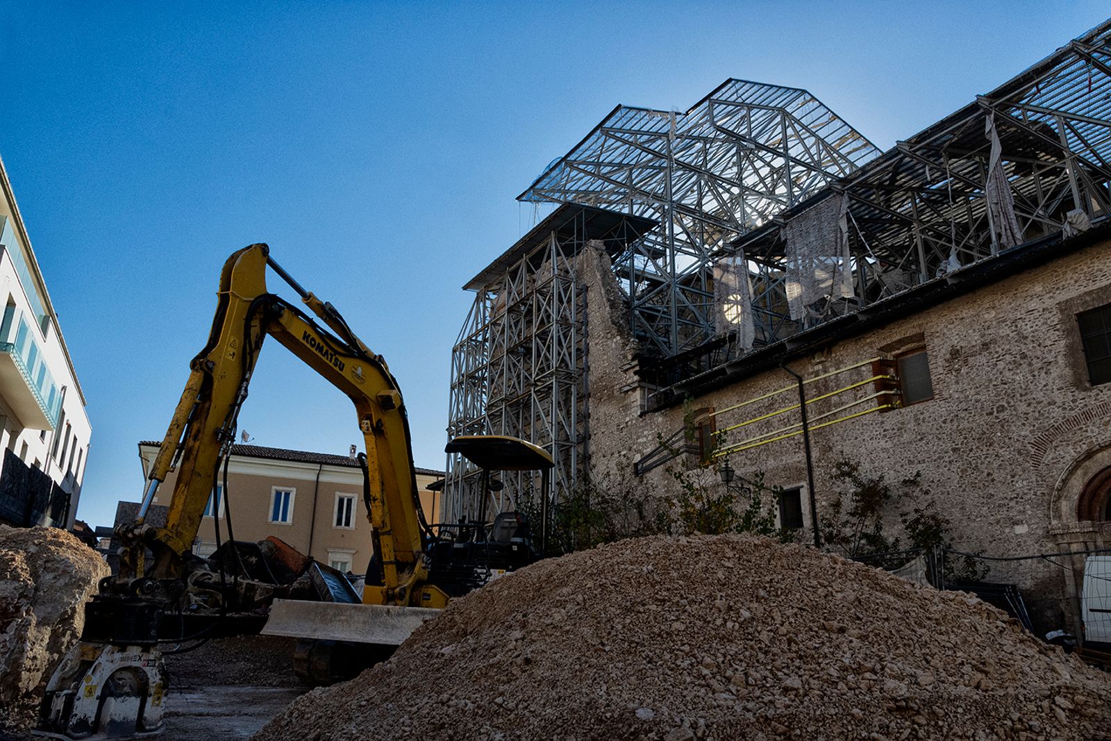 L'AQUILA 10 ANNI DOPO — fotografia 33 di Francesco Loliva