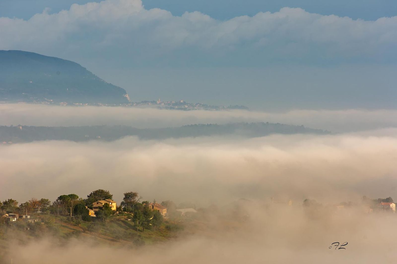 La nebbia — fotografia 9 di Francesco Loliva