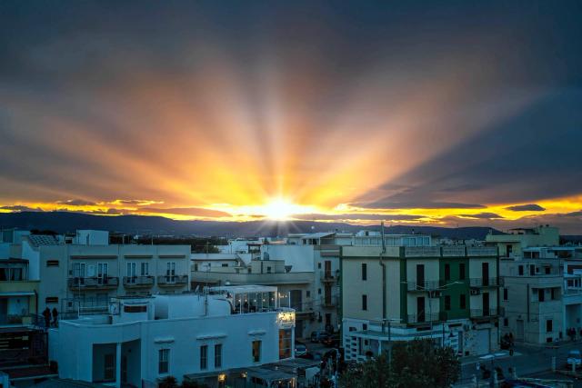 Tramonto di speranza - marzo 2021