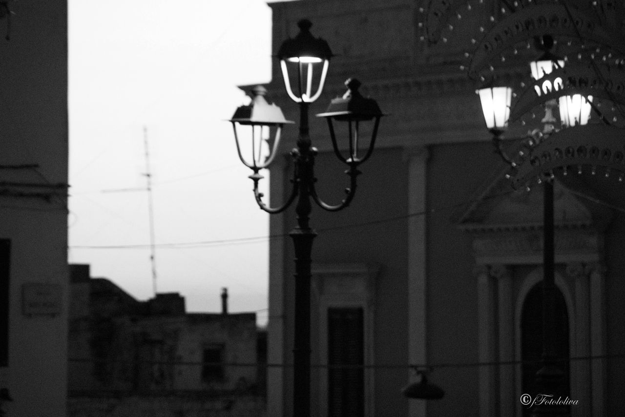 Lampioni B/W