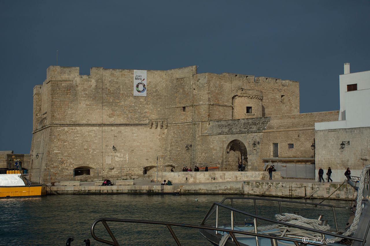 MONOPOLI