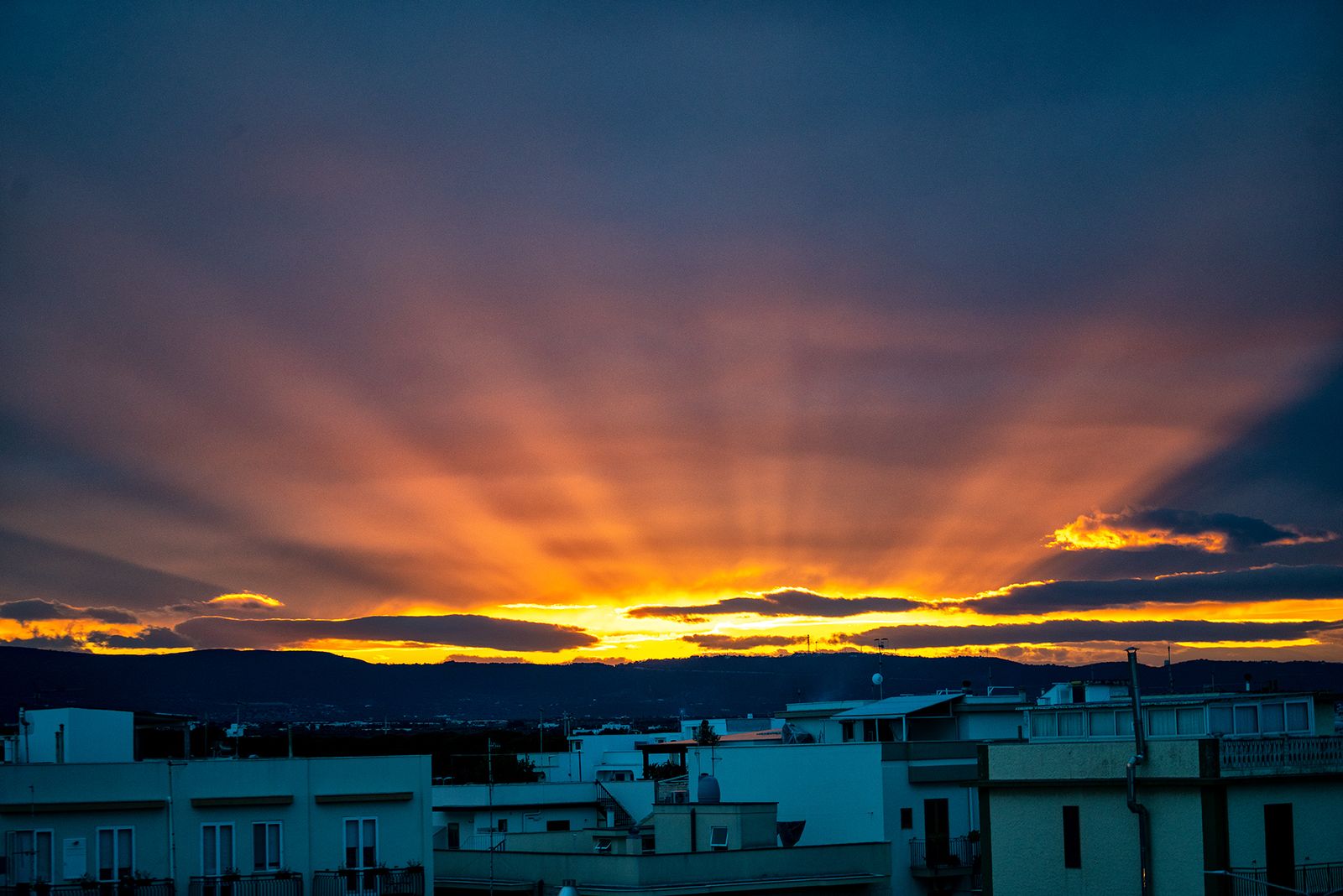 TRAMONTO DI SPERANZA #2