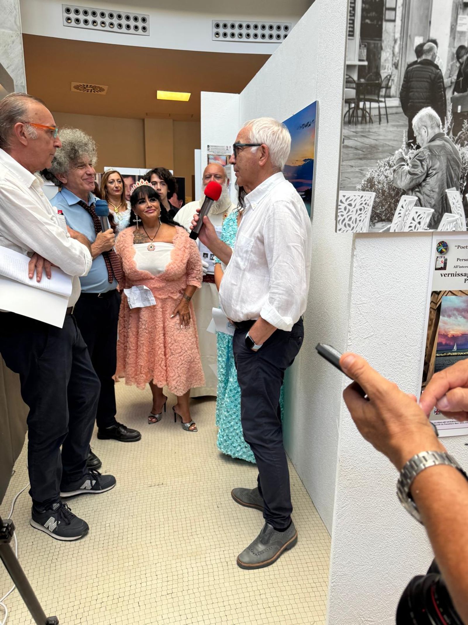 POETIC REALITY OF CONTAMINATION - 2 AGOSTO BARI — fotografia 6 di Francesco Loliva