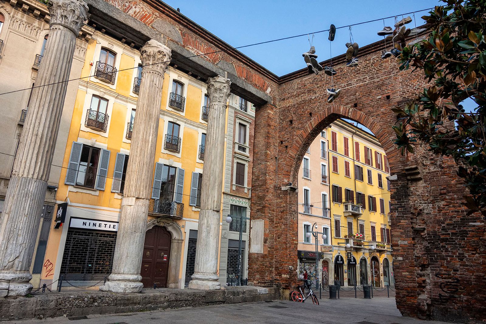 SCATTI A MILANO (2) — fotografia 5 di Francesco Loliva