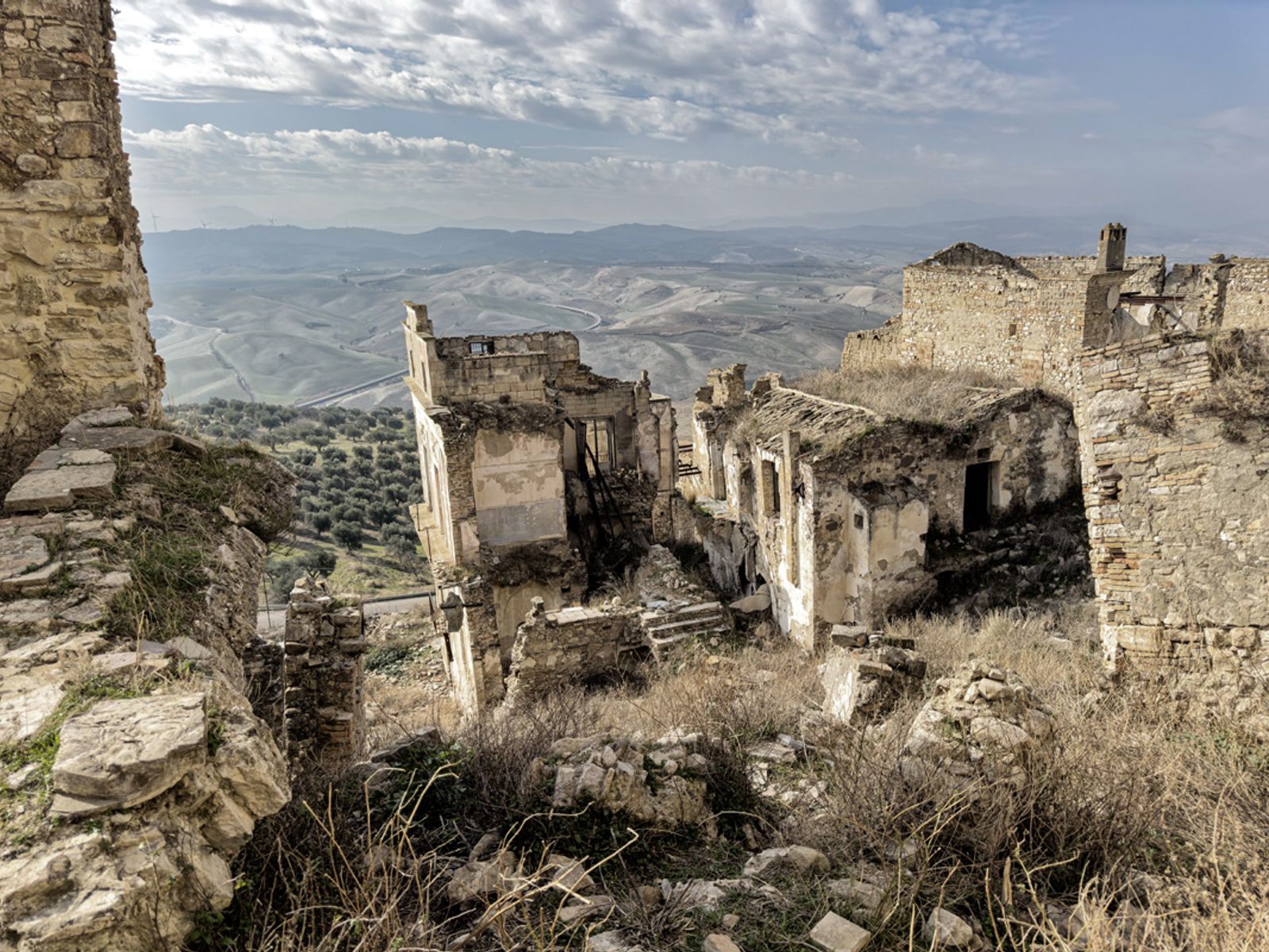 CRACO la città fantasma (2) — fotografia 15 di Francesco Loliva