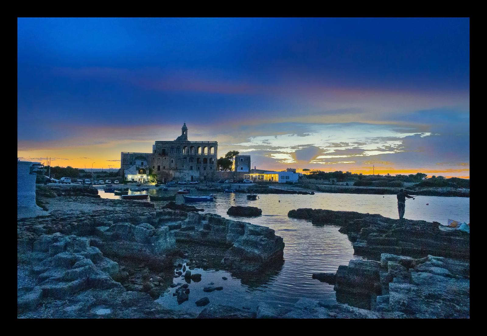 SAN VITO AL TRAMONTO Spettacolare tramonto presso il monastero di San Vito a Polignano a mare
