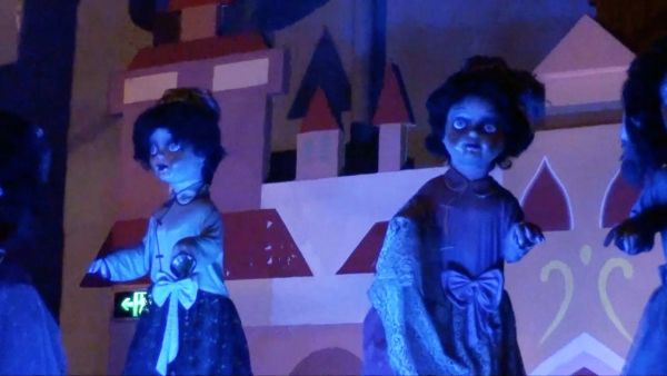 It’s a small world Cast Member Horror Story