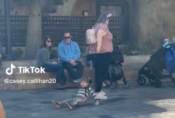 New Rule: Kids Required to Wear Leashes At Disney World