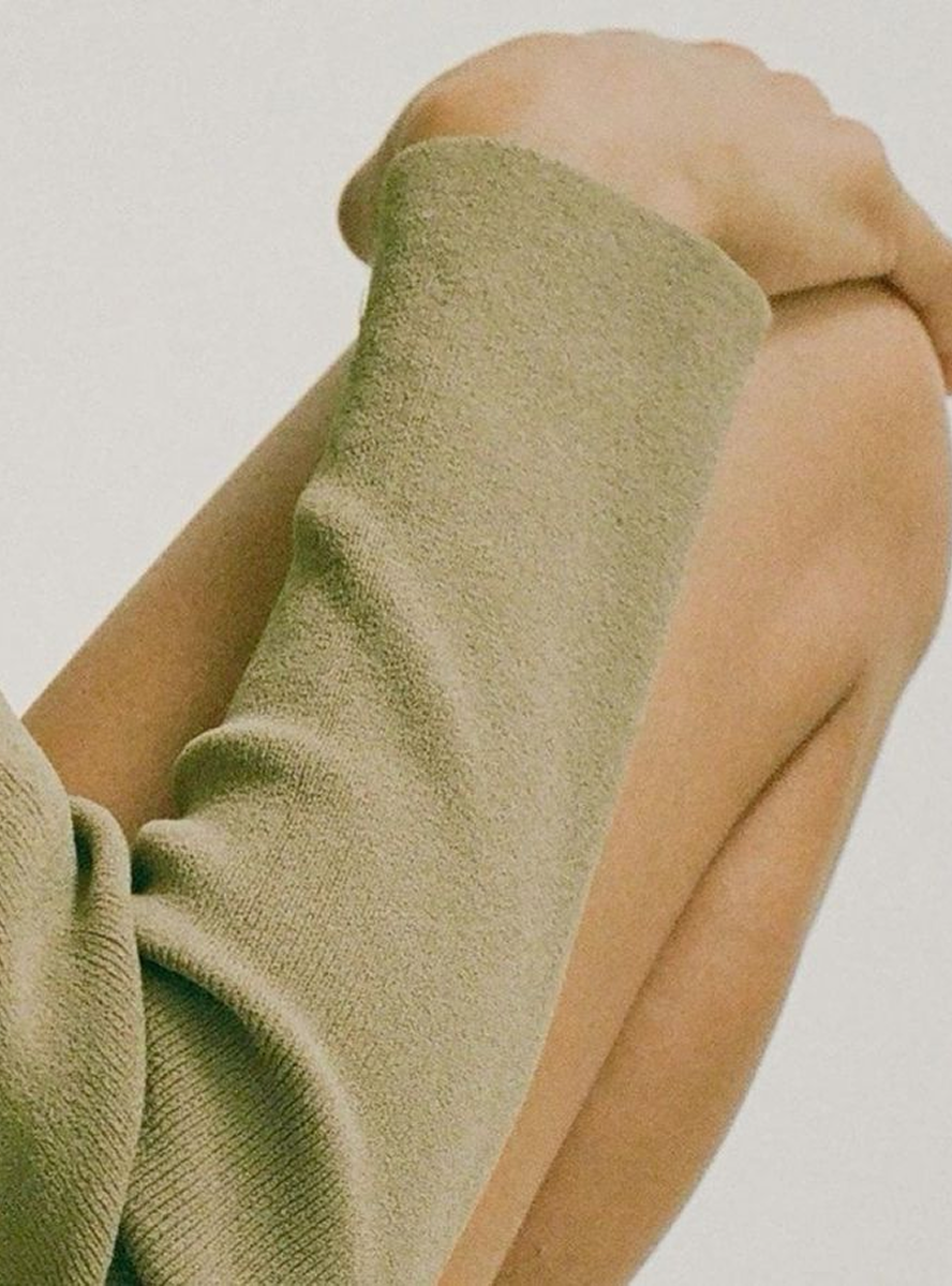 Working within health, tech, and AI - its an interesting time to explore visual motifs at once old, and new - to try and express what a brand stands for.
