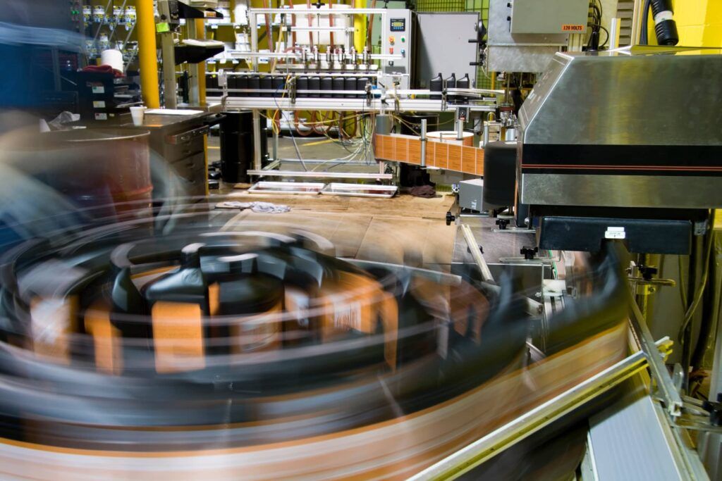 Machine producing packaging