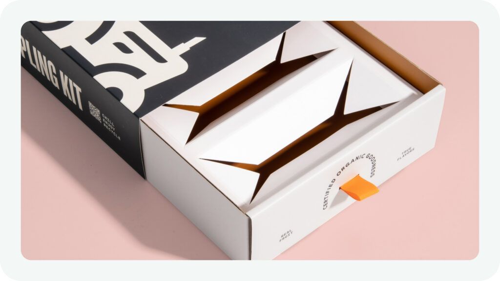 Image of a corrugated box with cardboard sleeve