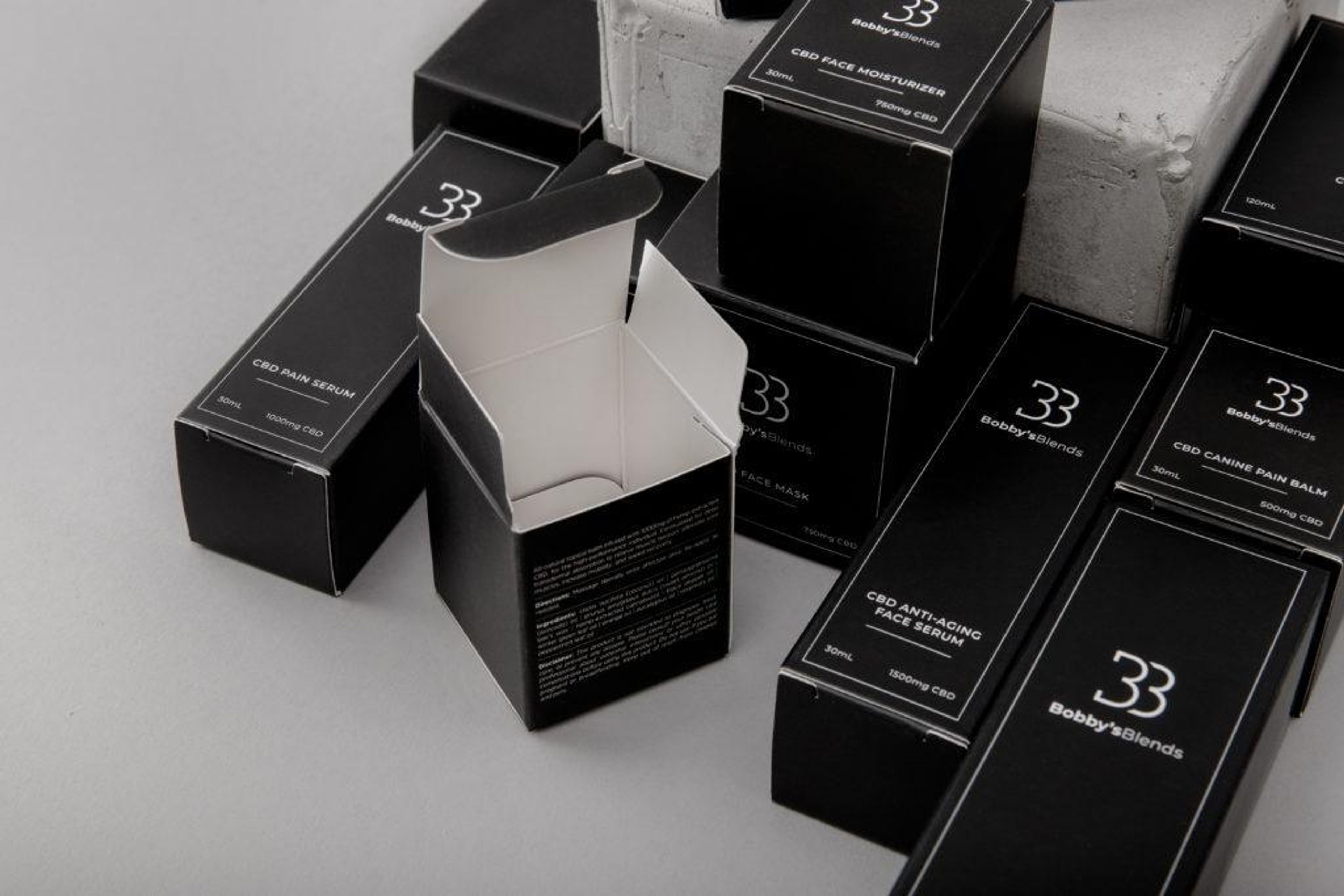 2023 05 blk folding carton