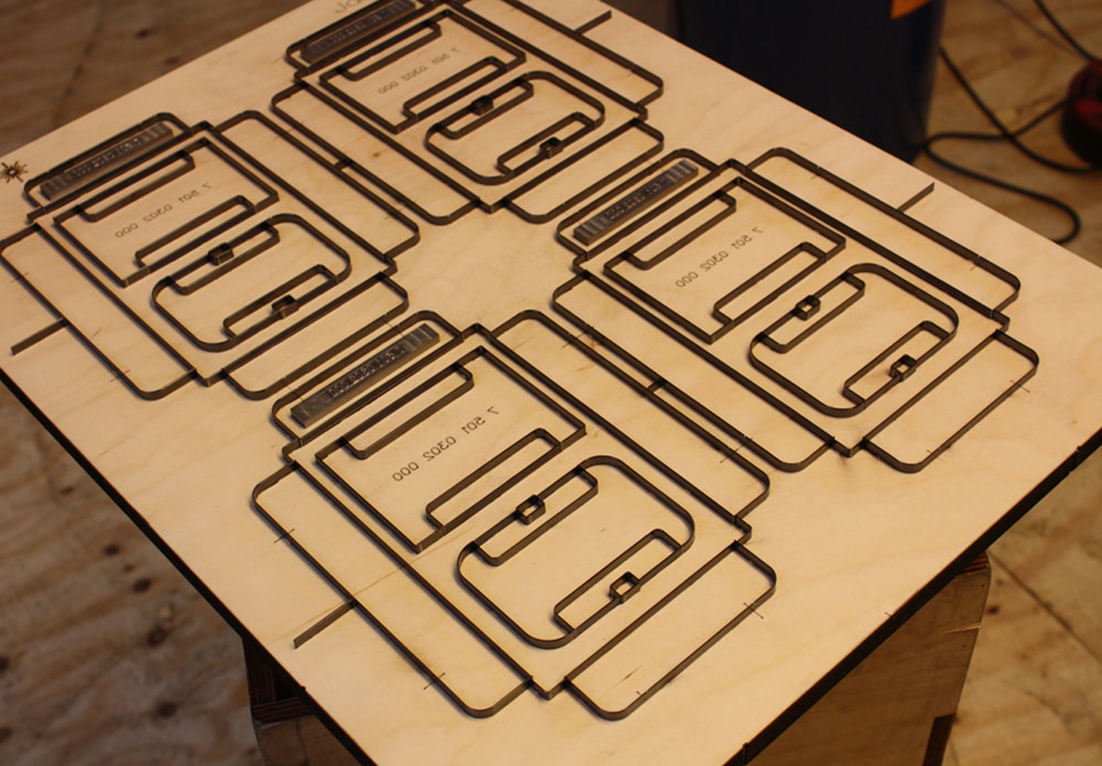 Example of die cutting tool