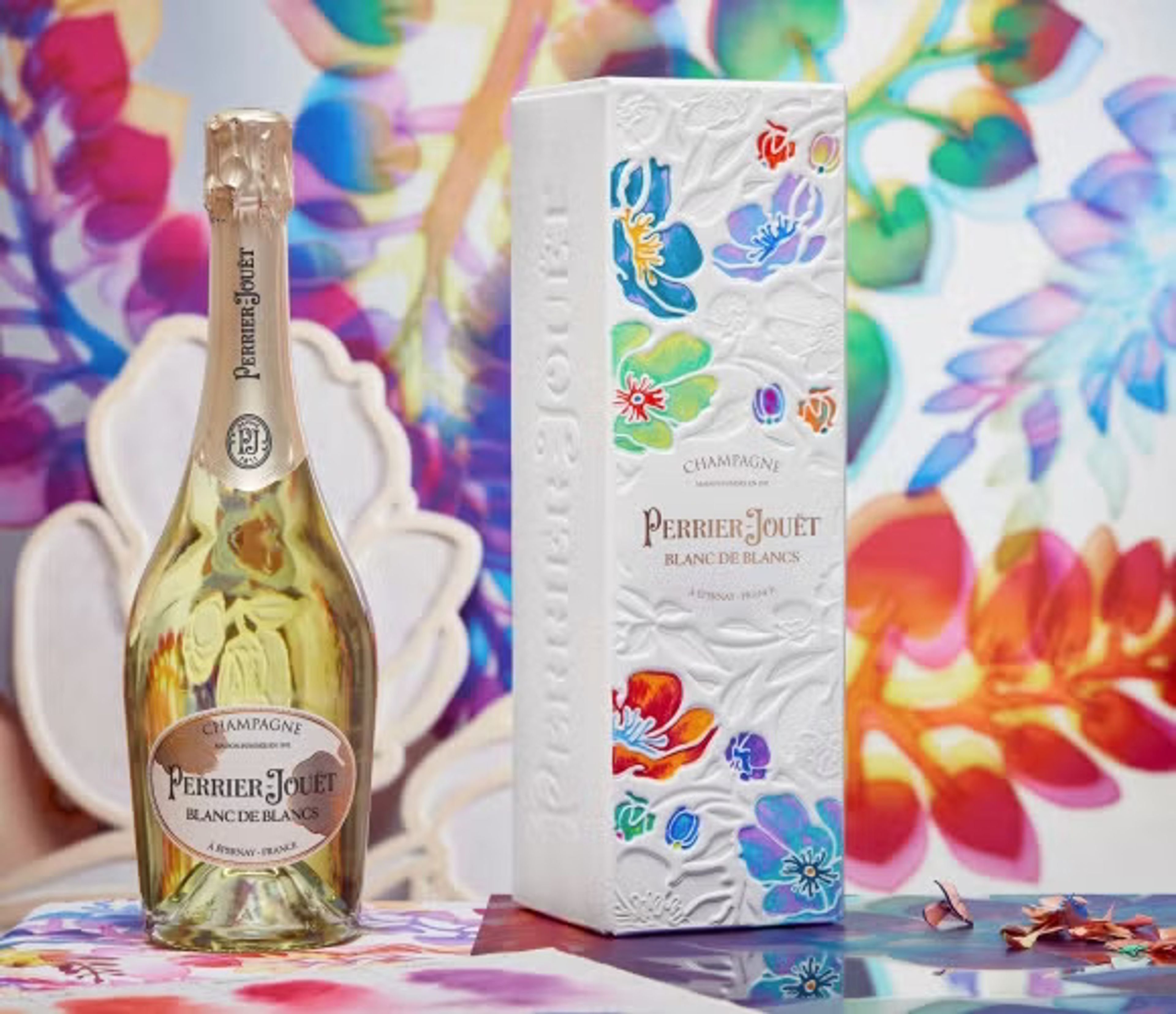 Perrier-Jouët eco-designed gift box