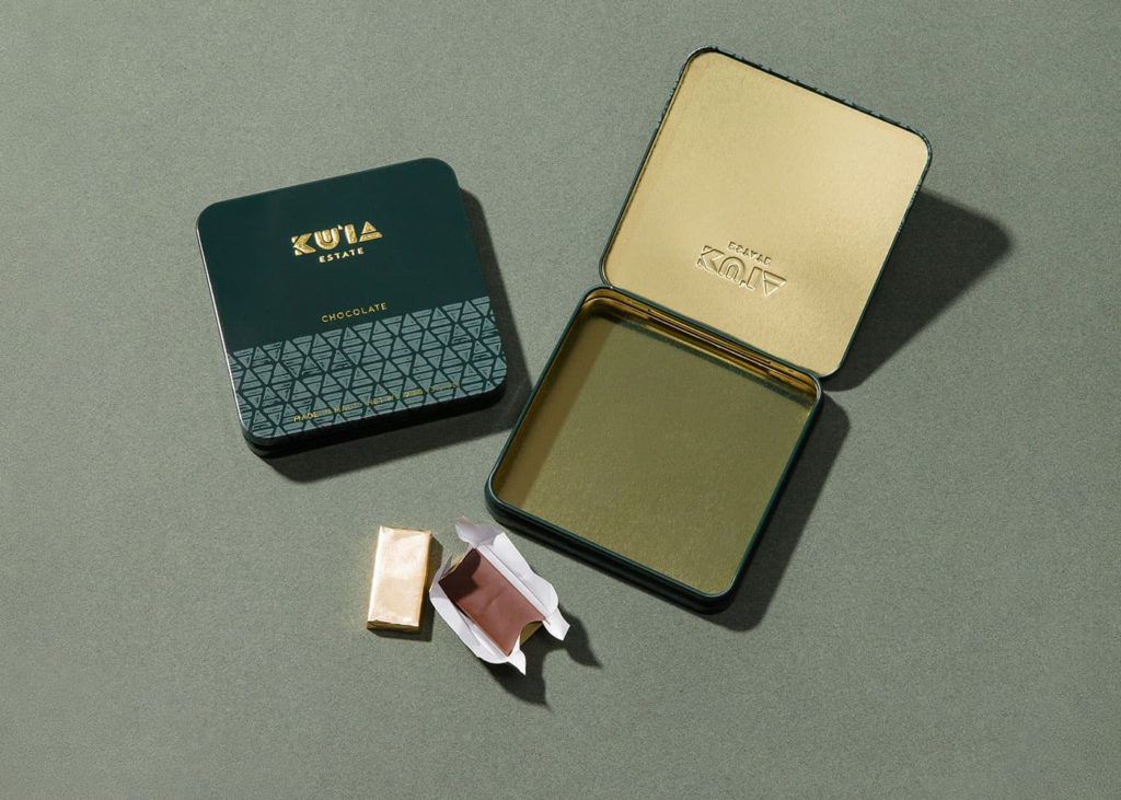 Example of tin container