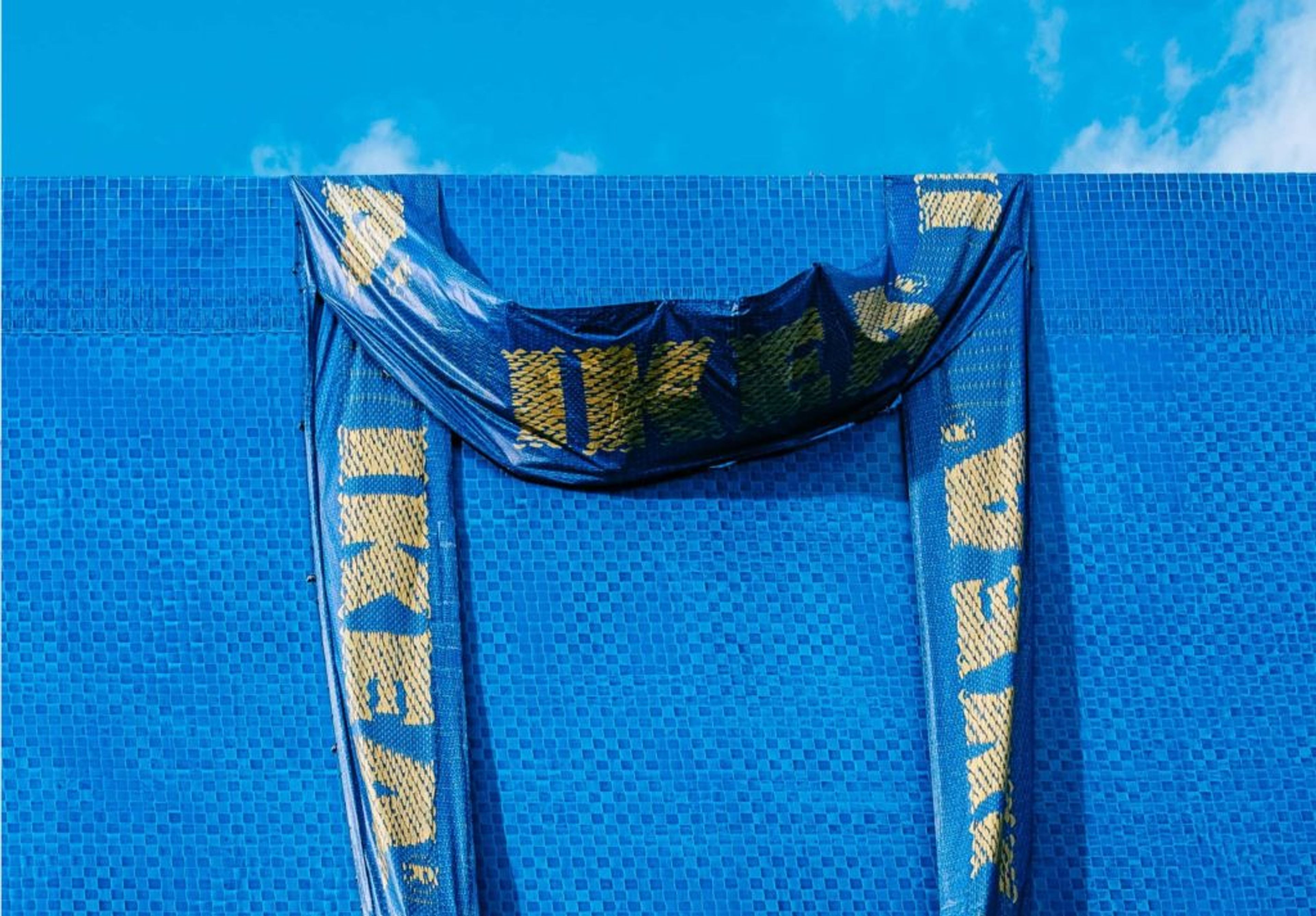 IKEA Frakta reusable bag close-up