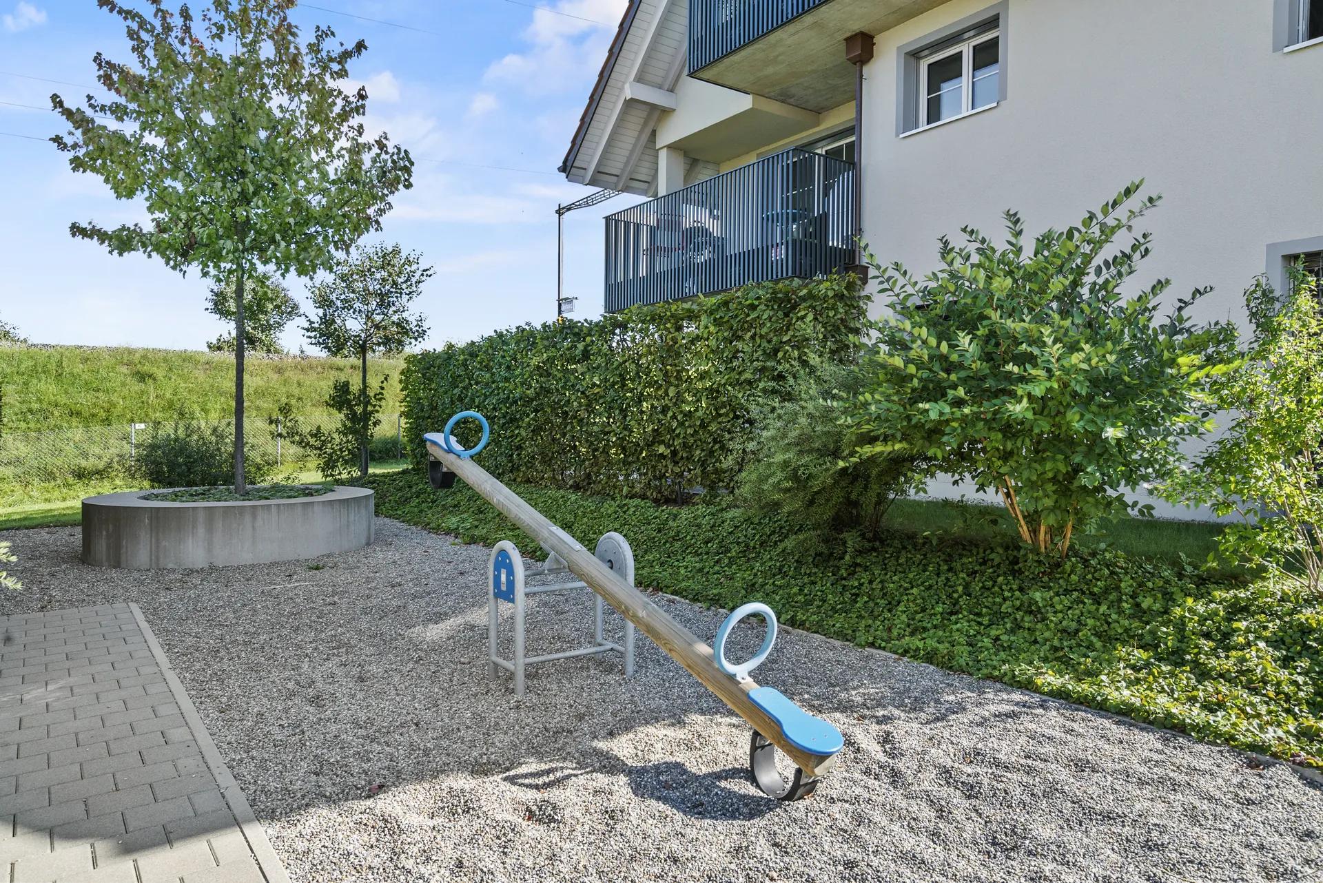 DINHARD – Bild 7