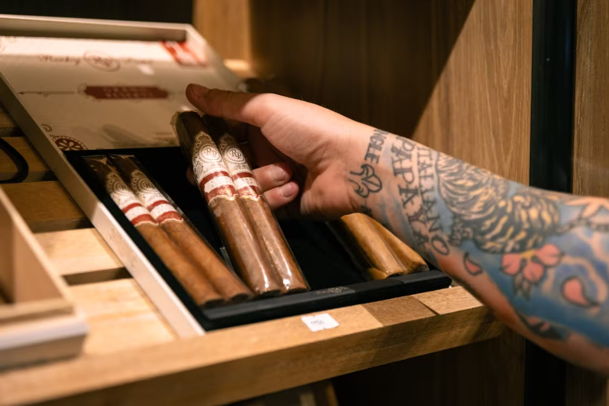 Cigar Shops