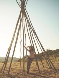 W Magazine - The Summer Issue 2024 Cover | Erin Fee Productions