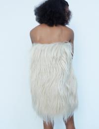 Present Space - Soft Bodies | Erin Fee Productions