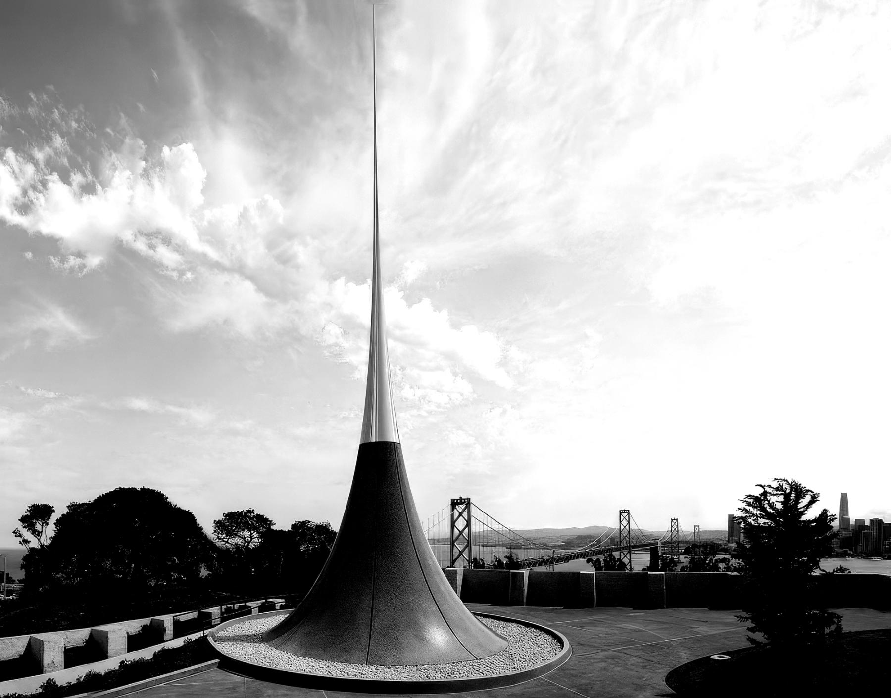 Installation view of sculpture, Hiroshi Sugimoto, Point of Infinity (2023)
