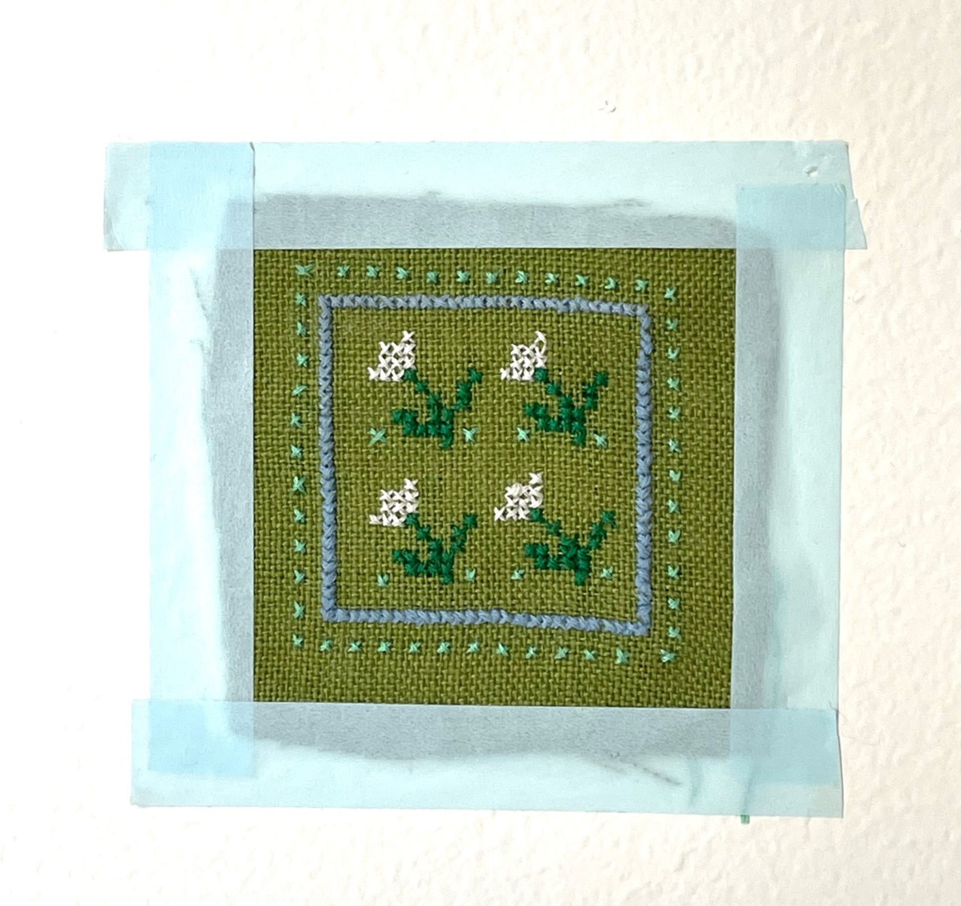 cross stitch flowers