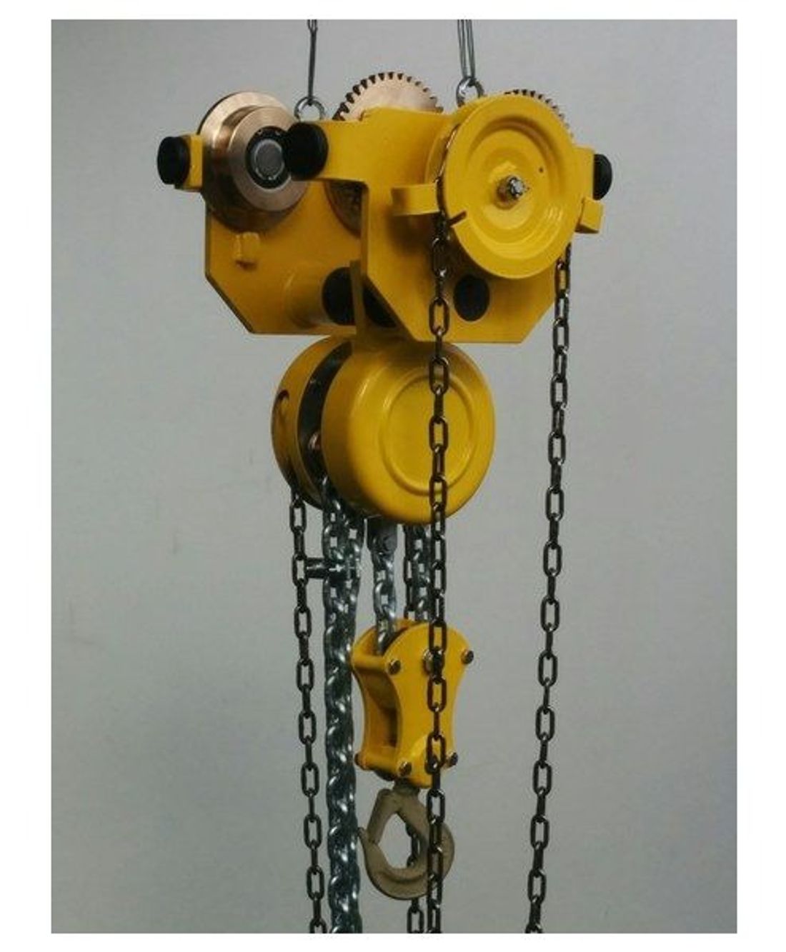 Manual chain hoists — ATEX area
