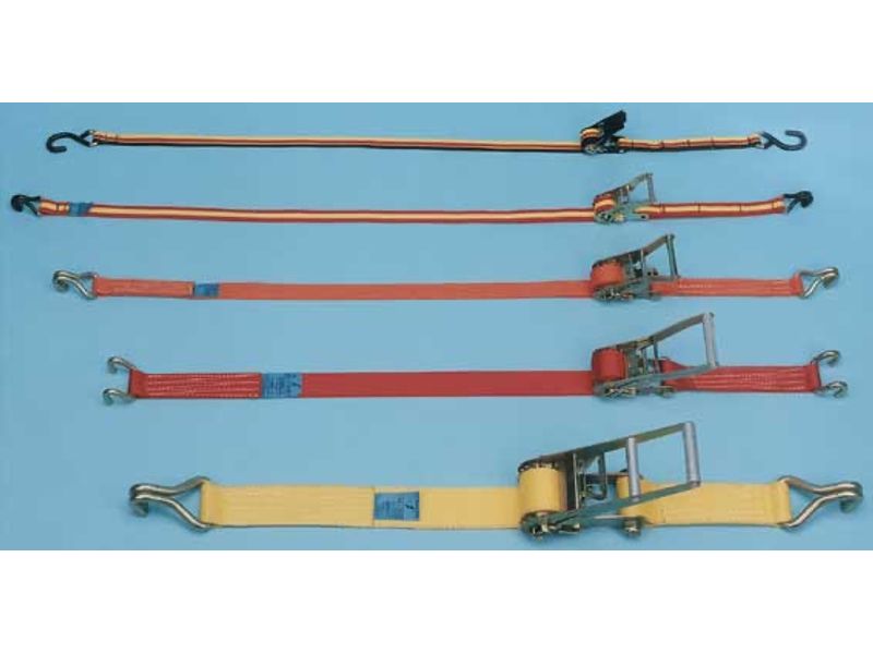 Ratchet lashing straps
