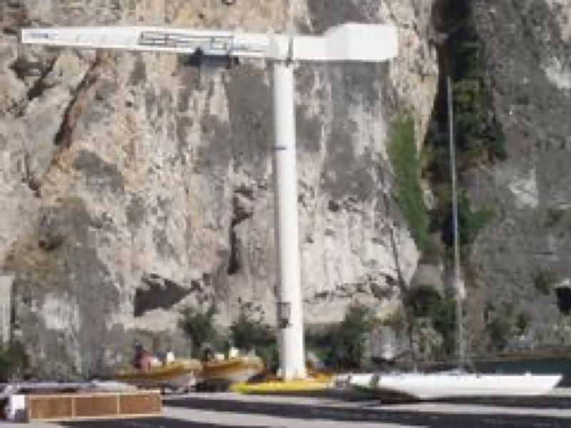 6 t boat-hauling jib crane