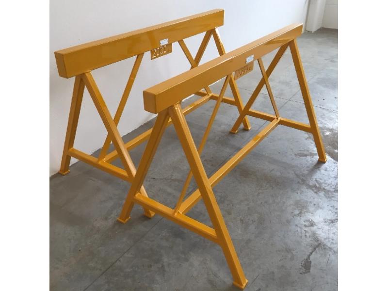 Certified support stands — 1,000 kg capacity