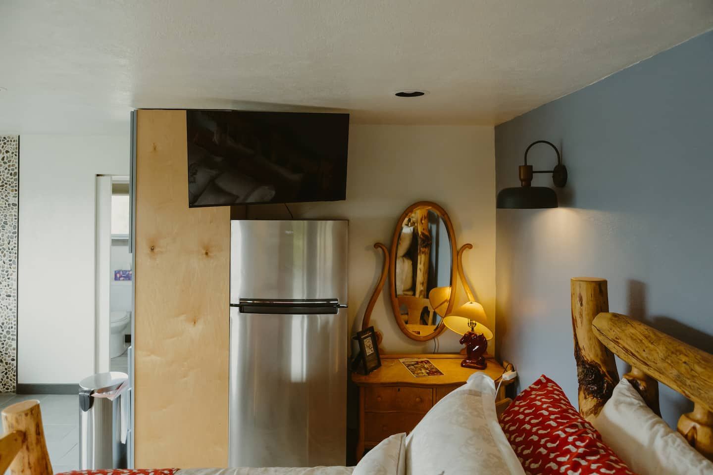 Headframe Hideaway - photo 30 from our Airbnb gallery