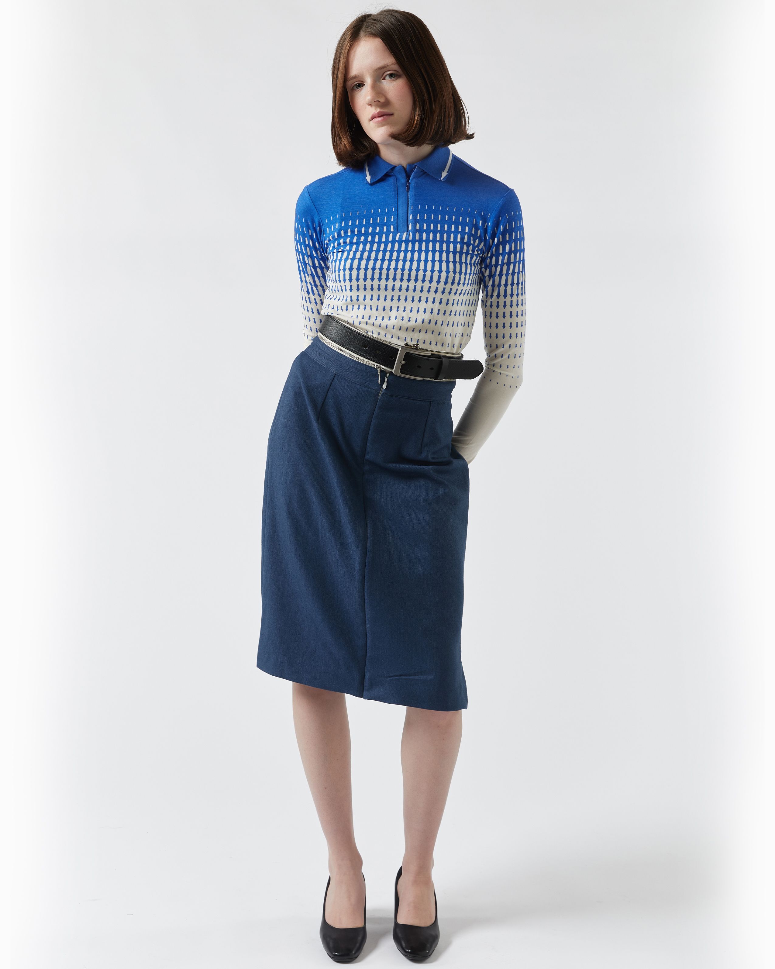 chöke arrow polo in blue alt