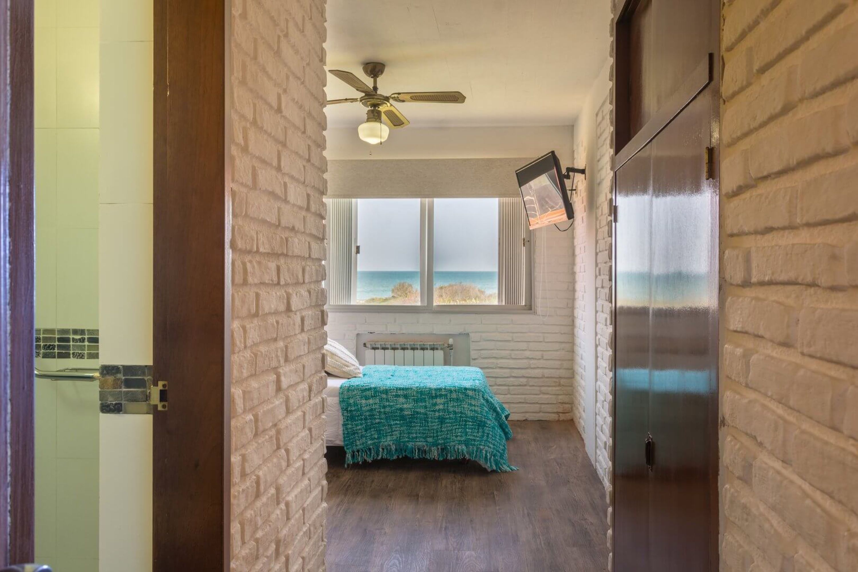 Entrada a una habitación de Portobello Suites