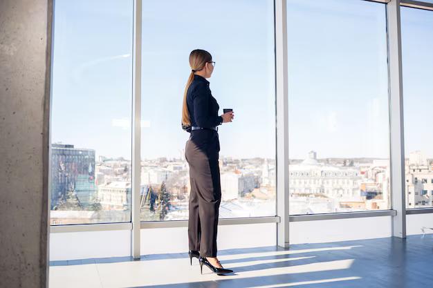 The Art of Positioning: How Fractional Experts Can Win More Clients