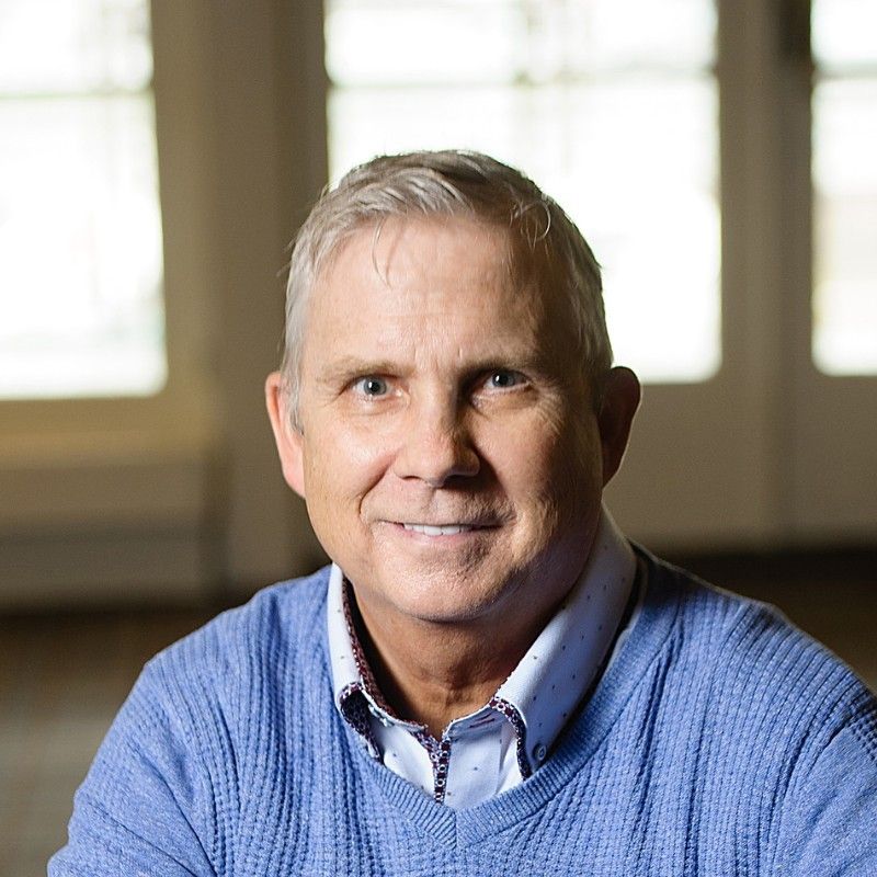 The Old-School Sales Rules That Still Win Million-Dollar Deals: Lessons from a 40-Year Veteran