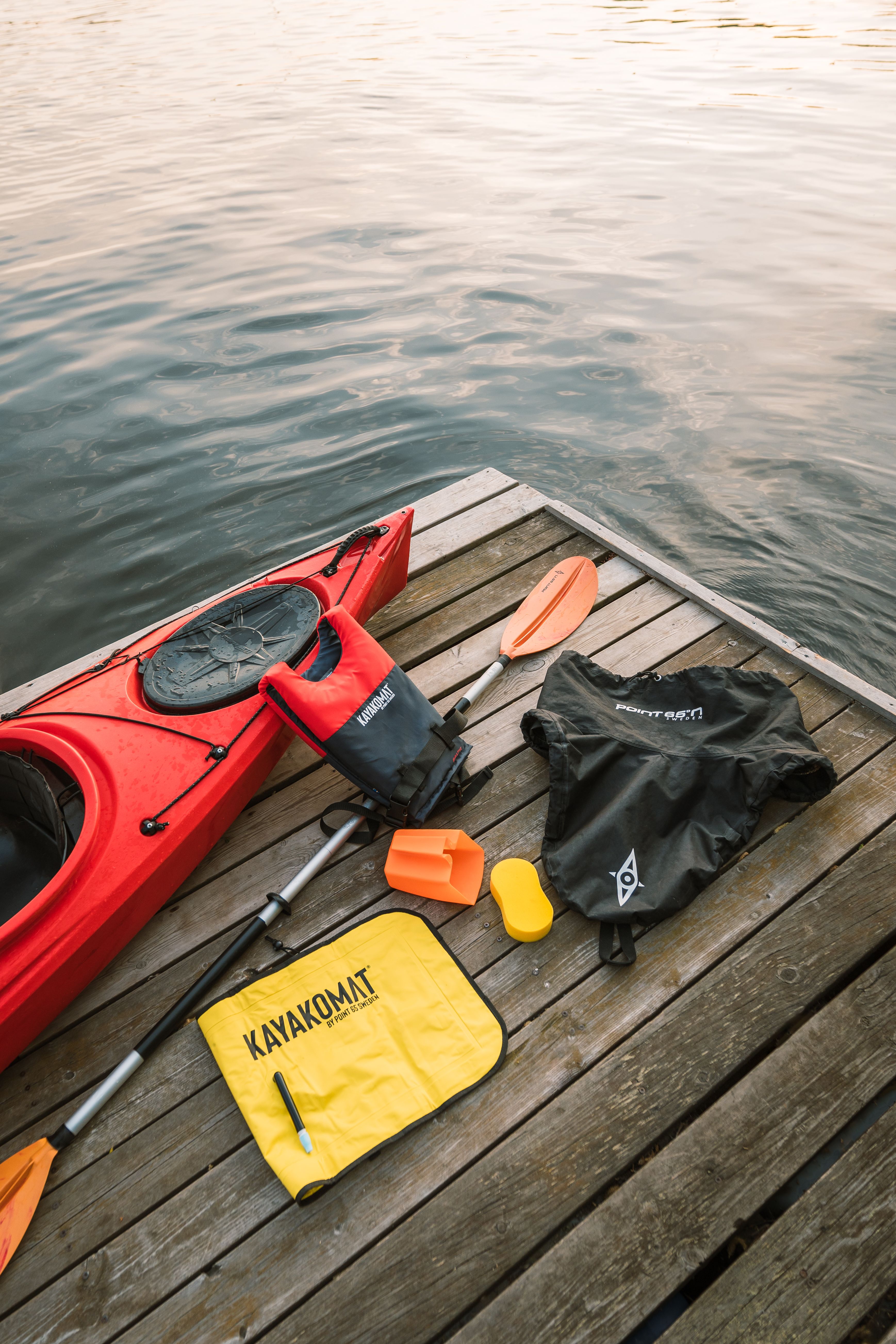 Lista de equipaje para una salida corta en kayak: Qué llevar al agua