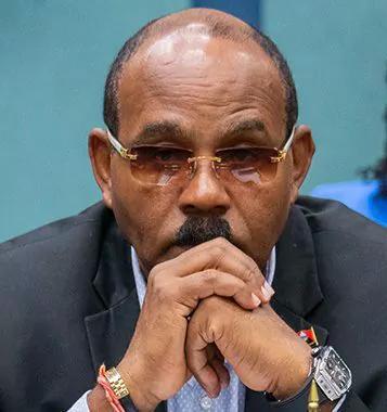 PM Browne Offers to End CIP, Seeks EU Support and Transition Until 2030