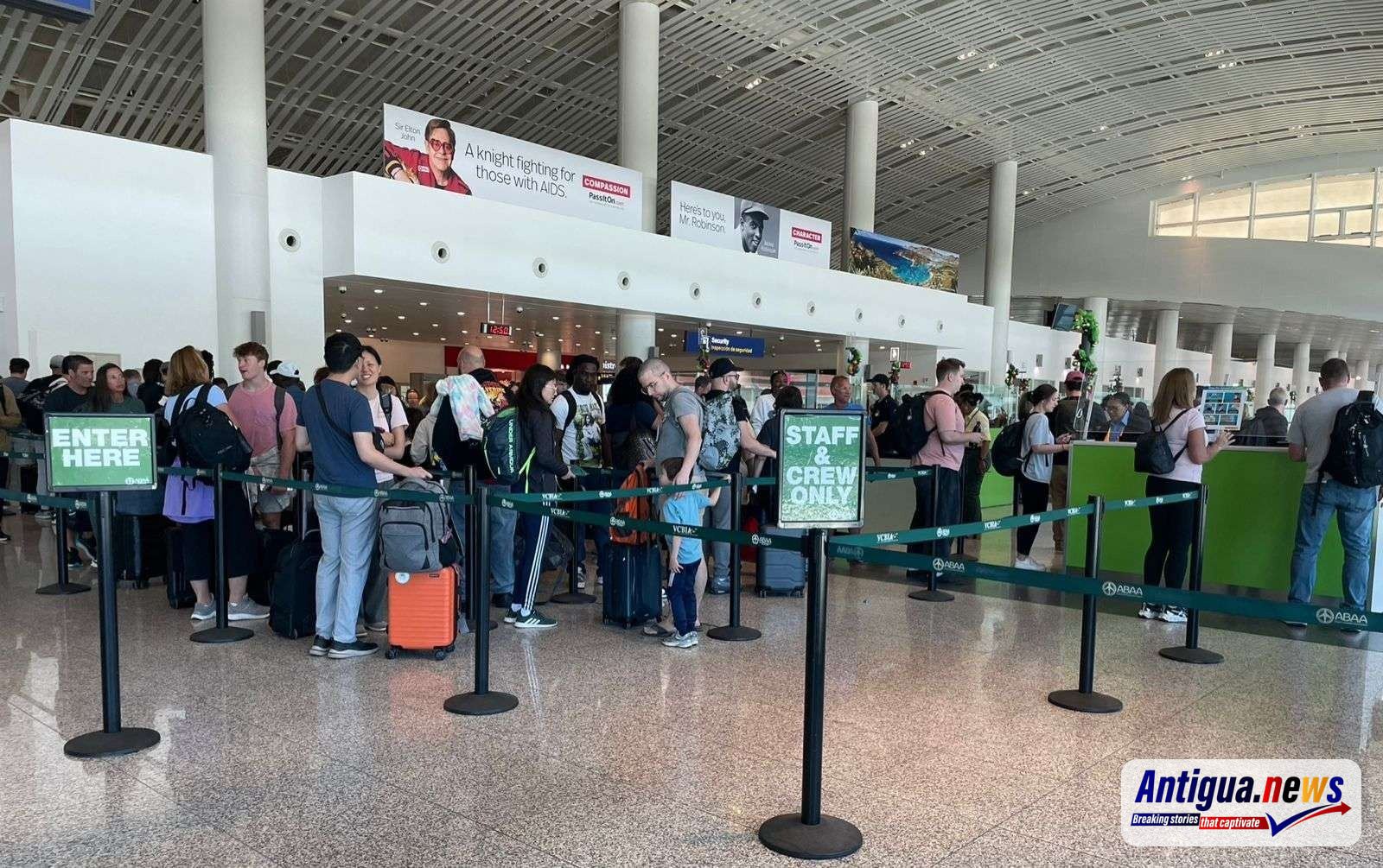 Cop Signs That R 6 Letters Police Assure Travellers Airport Will Remain Accessible During CHOGM ...