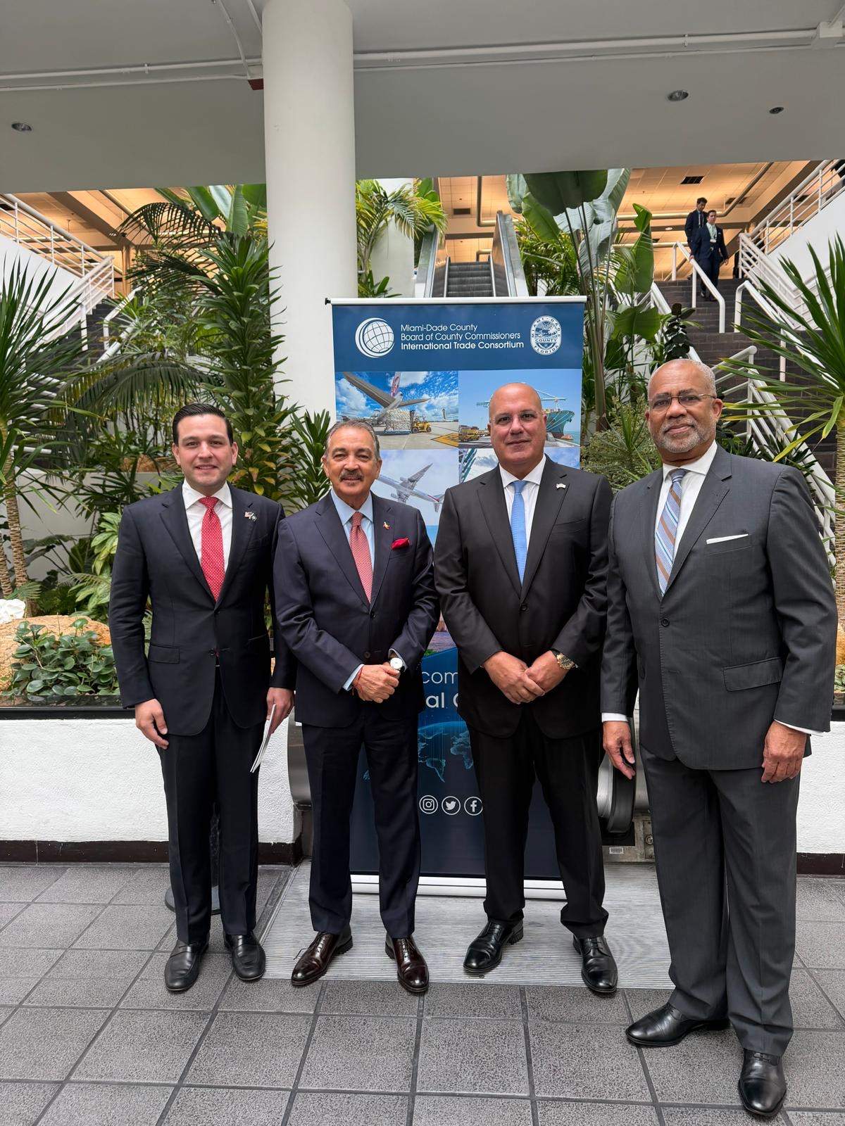 Minister Fernandez Highlights Antigua and Barbuda’s Strategic Miami Connection at Interamerican Conference