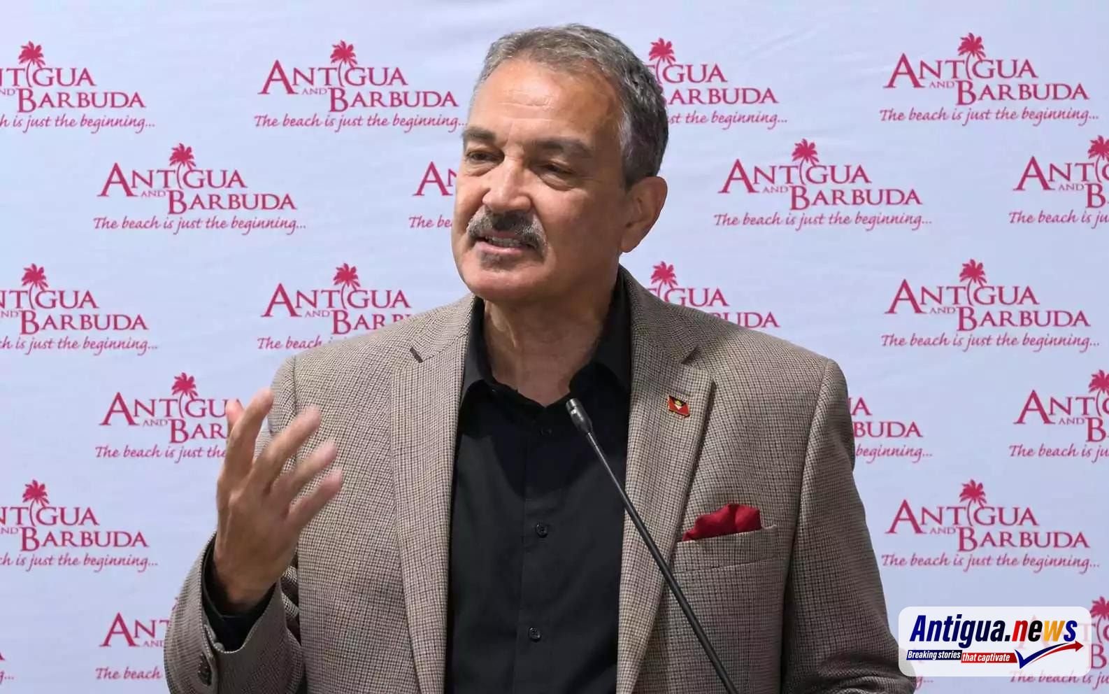 Picture of Tourism Minister Charles Fernandez