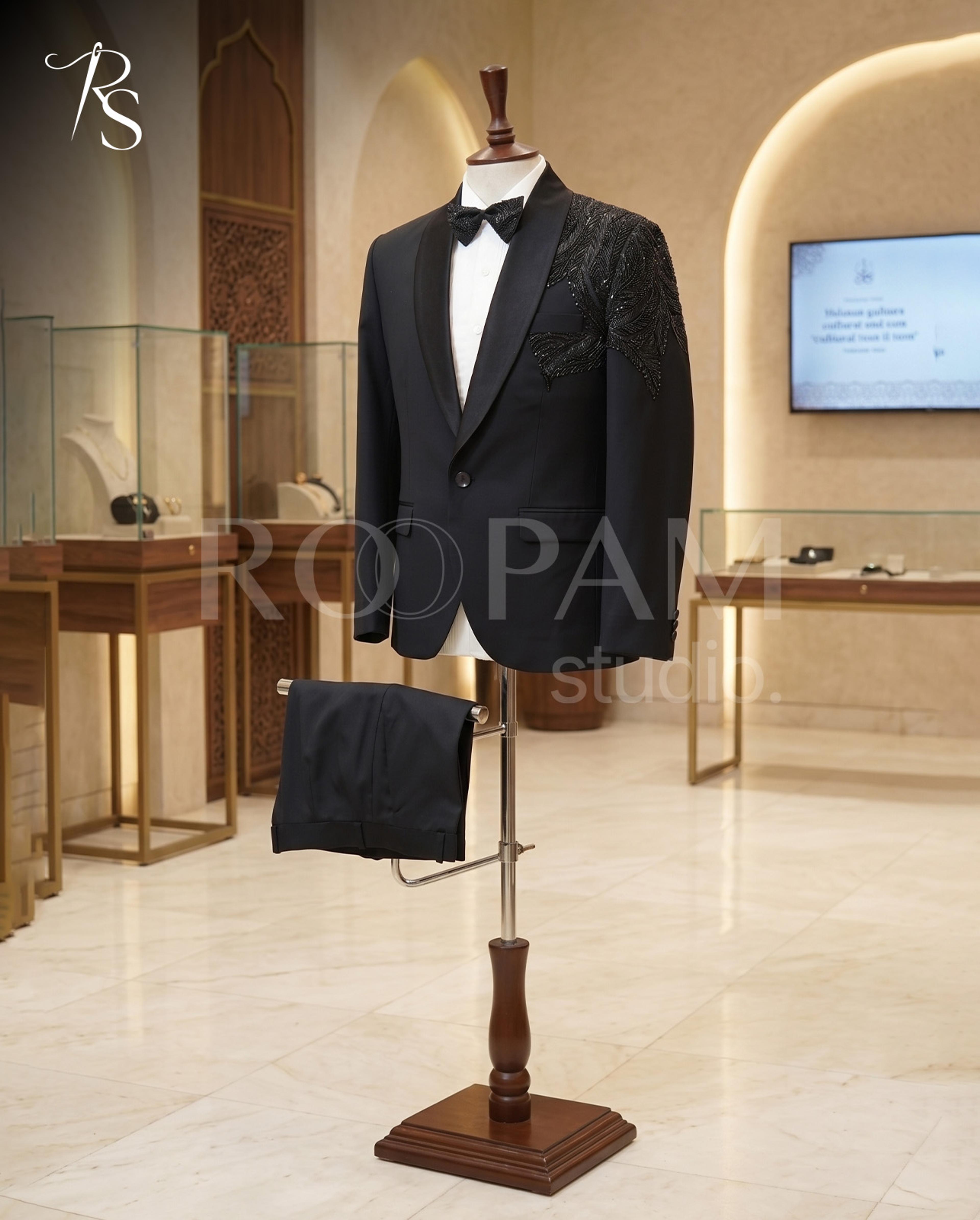 Luxury Black Hand-Embellished "Wing Motif" Tuxedo Suit (2-Piece) - Thumbnail 3