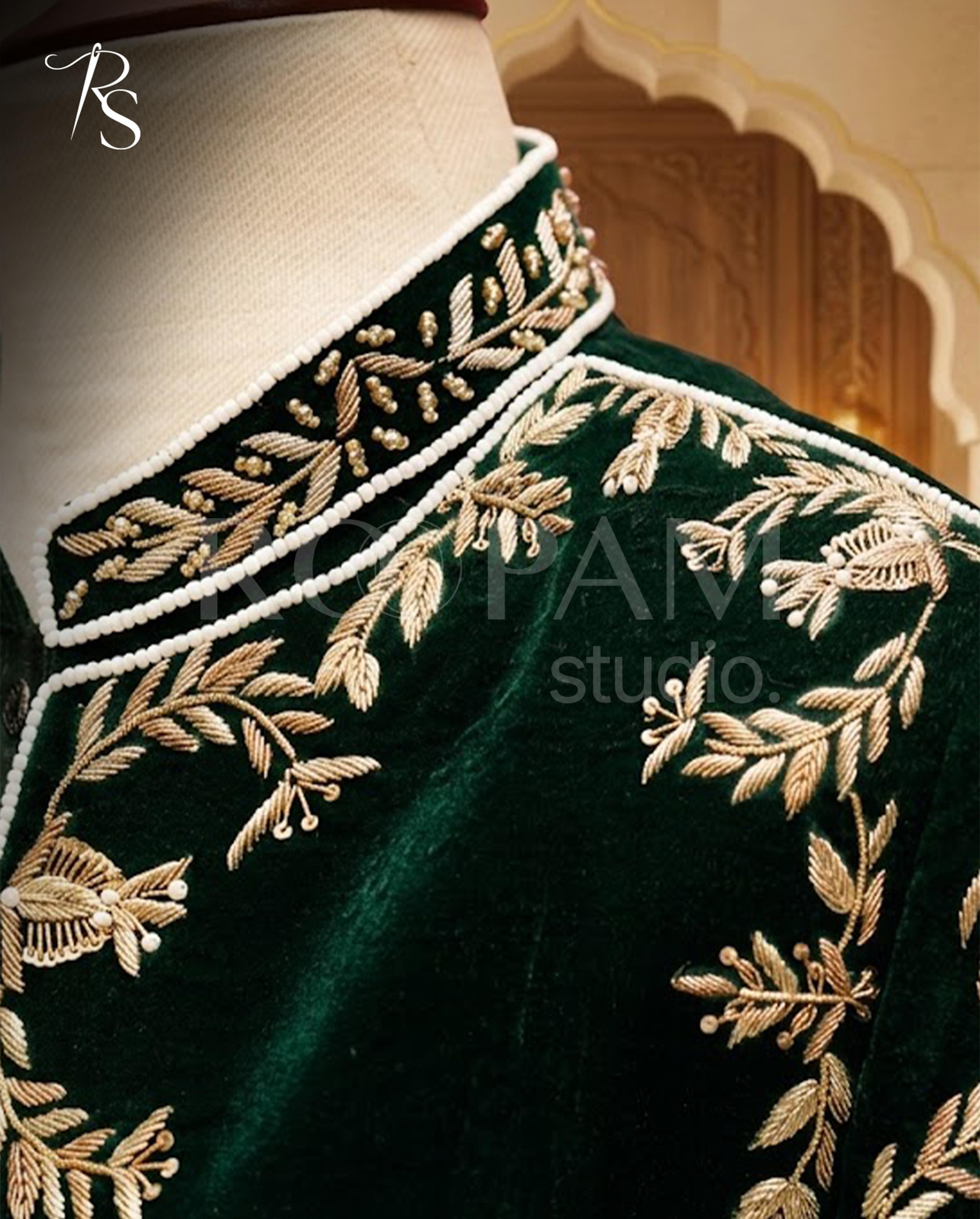Emerald Green Pearl-Embroidered Velvet Sherwani - Thumbnail 3