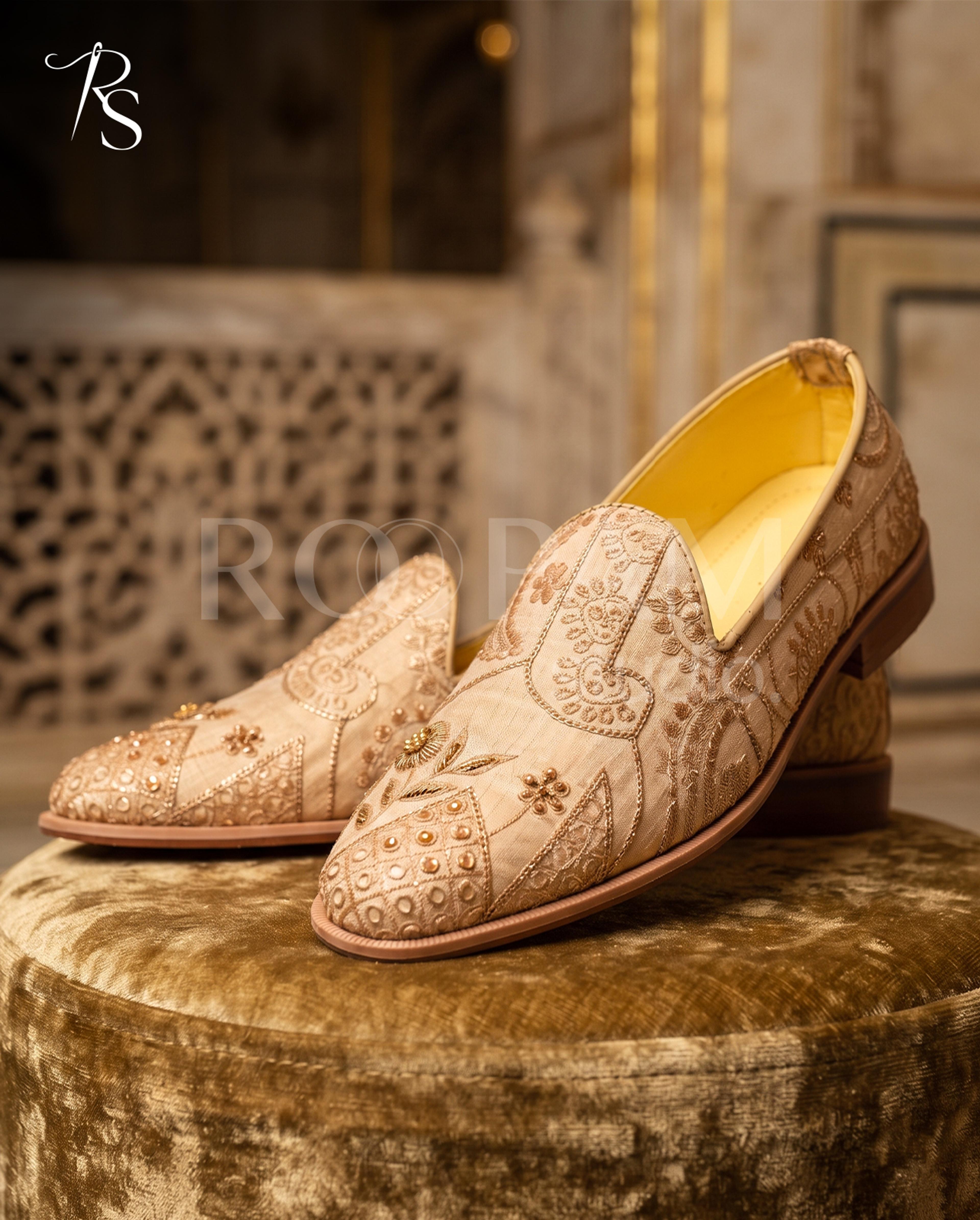 Imperial Cream Embroidered Loafers - Thumbnail 1