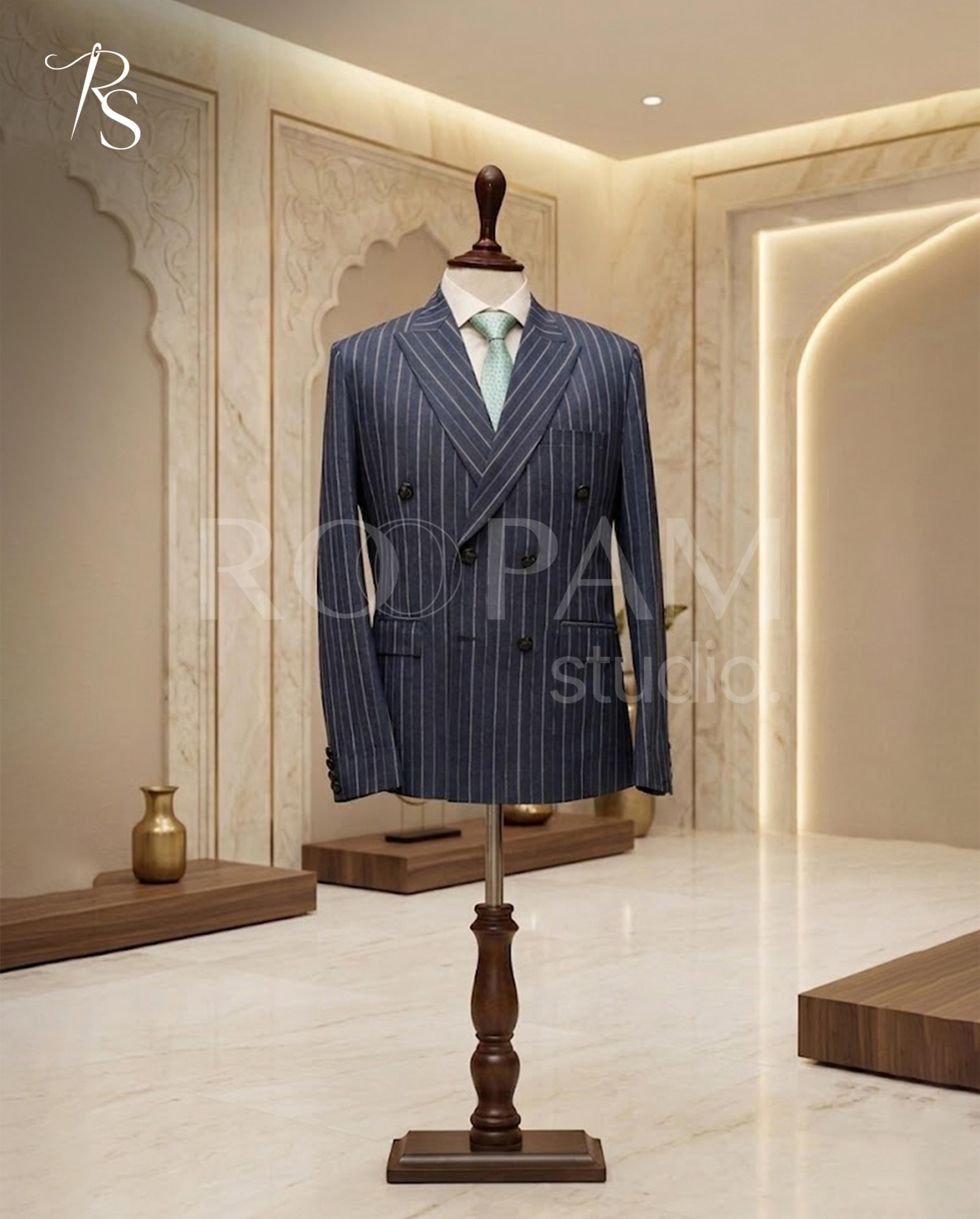 Premium Navy Blue Pinstripe Double-Breasted Suit (2-Piece) - Thumbnail 3