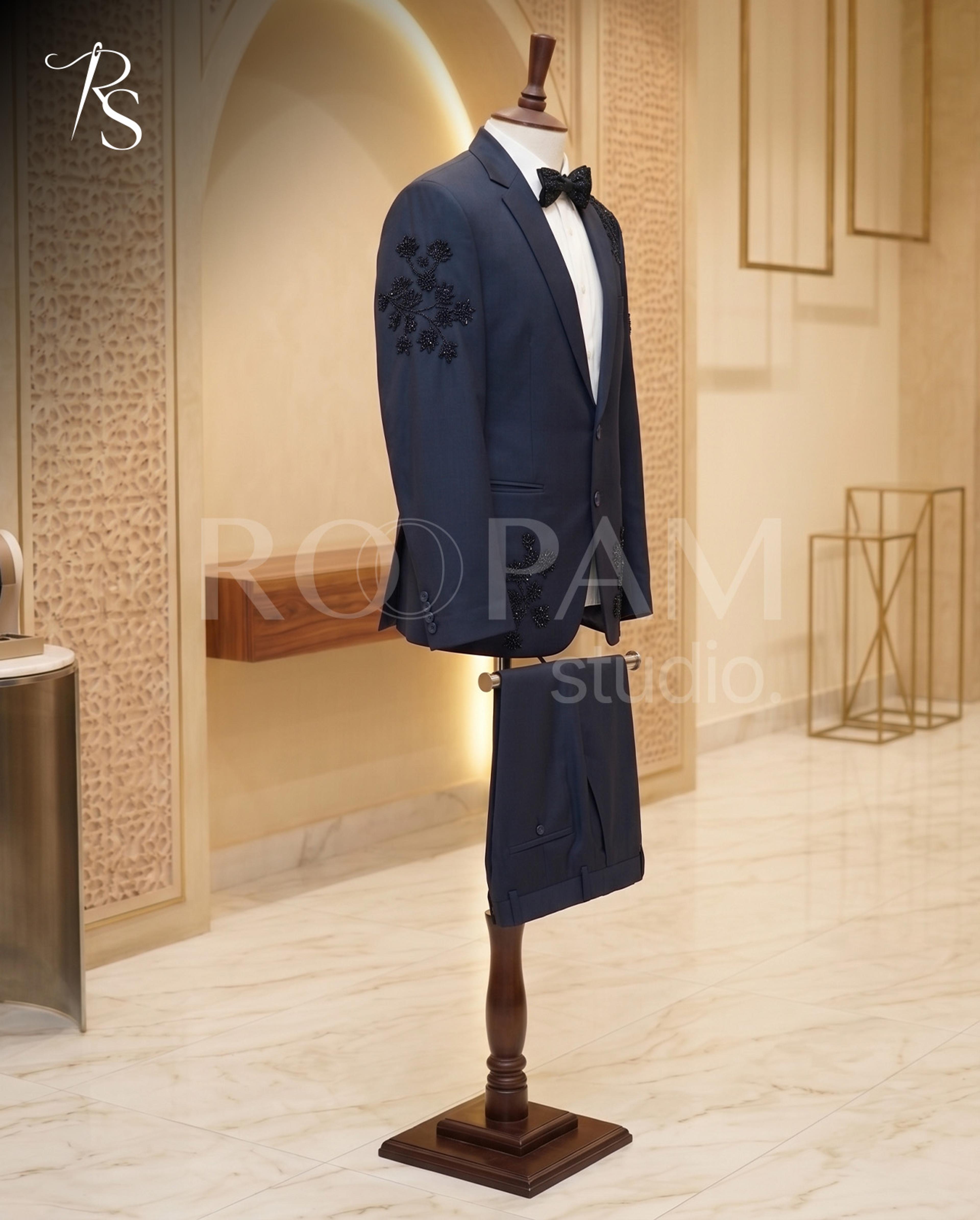 Premium Navy Blue Floral Embroidered 2-Piece Suit - Thumbnail 4